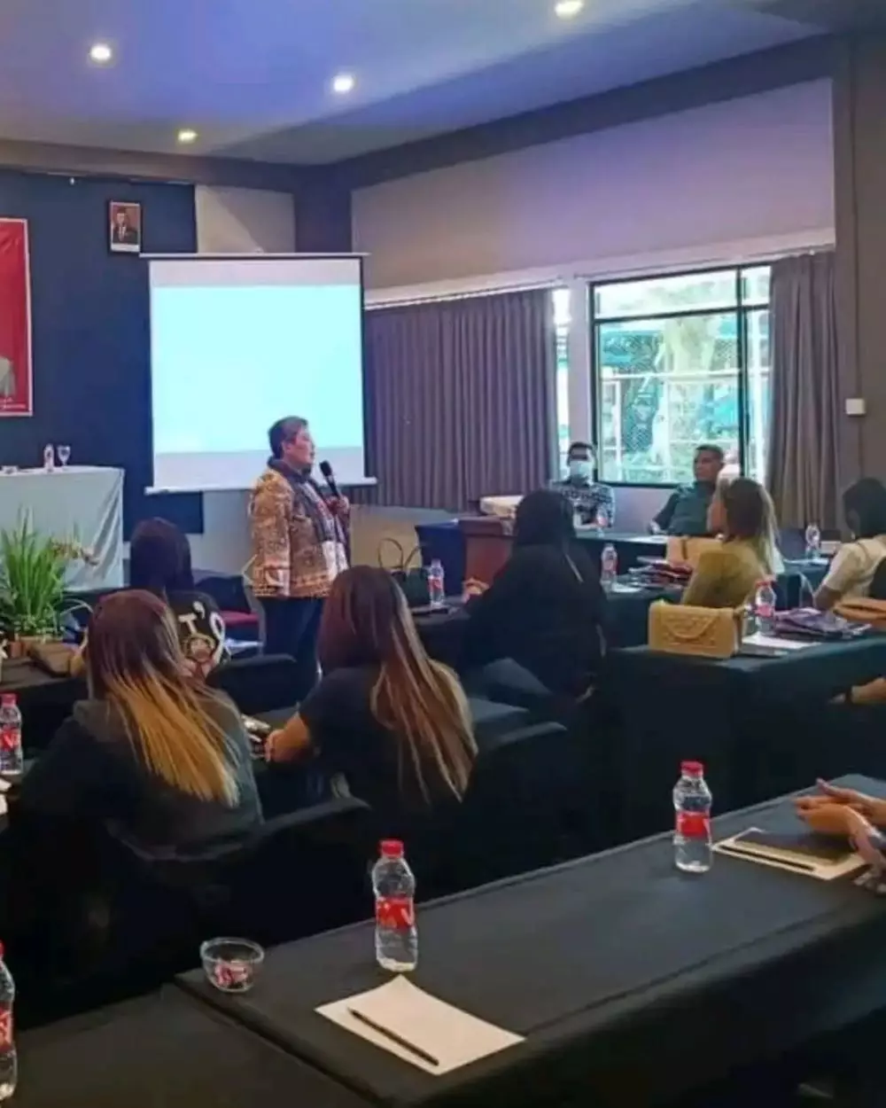 sertifikasi jadi pemandu karaoke © Instagram