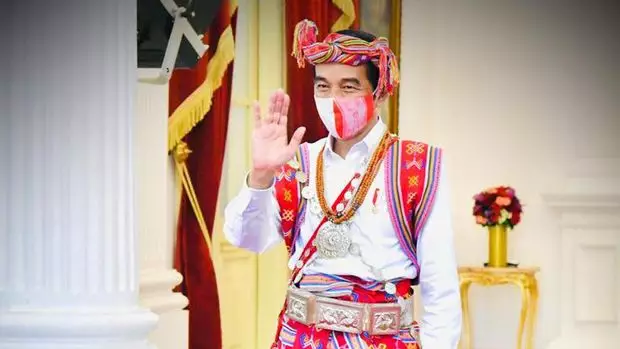 Pakaian adat Jokowi di HUT RI dari tahun ke tahun © 2024 brilio.net