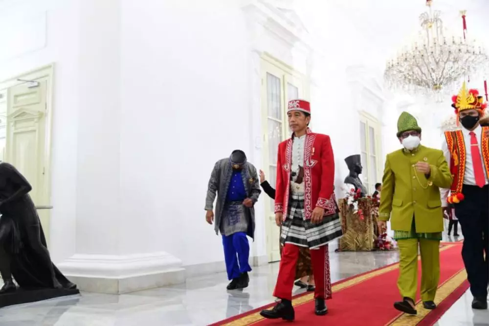 Pakaian adat Jokowi di HUT RI dari tahun ke tahun © 2024 brilio.net