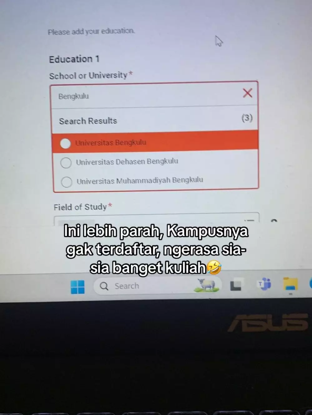 wanita melamar tapi kampusnya tidak terdaftar © TikTok wanita melamar tapi kampusnya tidak terdaftar © TikTok