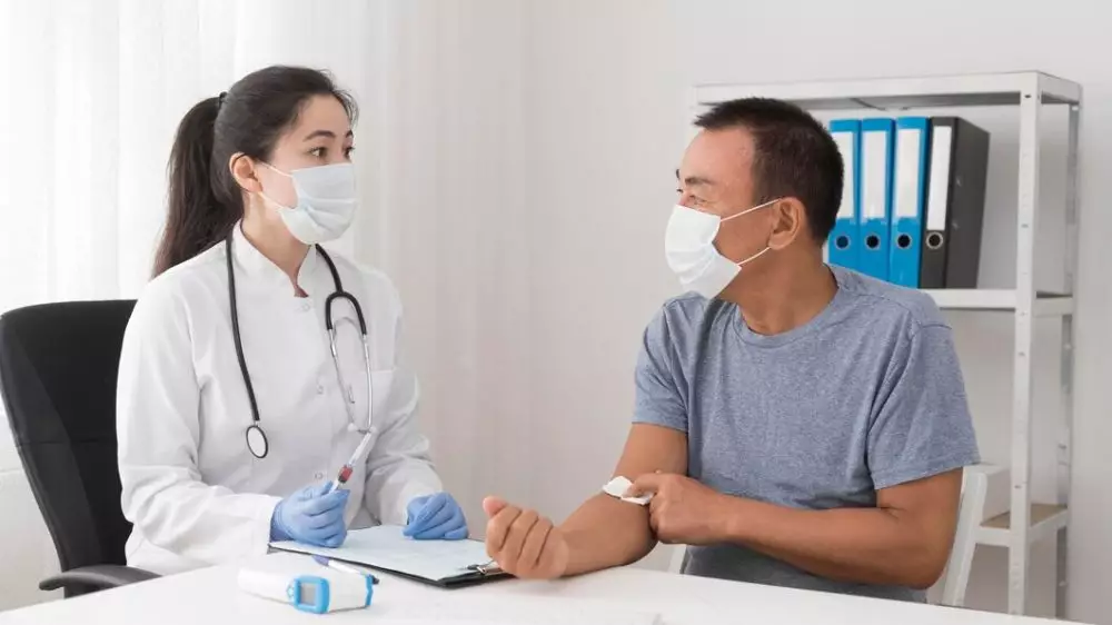 Gejala dan cara mencegah cacar monyet atau Mpox © 2024 brilio.net Gejala dan cara mencegah cacar monyet atau Mpox © 2024 brilio.net