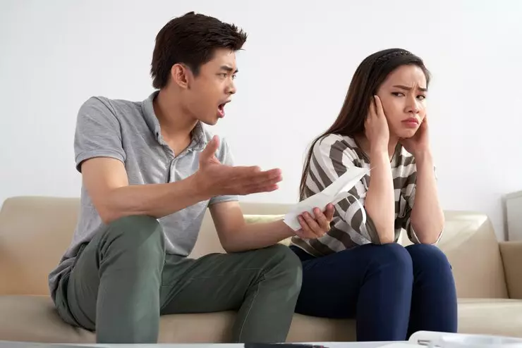 Alasan pasangan memilih selingkuh menurut psikologis freepik.com  Alasan pasangan memilih selingkuh menurut psikologis freepik.com