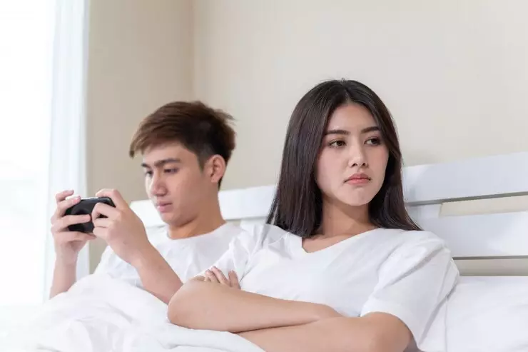 Alasan pasangan memilih selingkuh menurut psikologis freepik.com  Alasan pasangan memilih selingkuh menurut psikologis freepik.com
