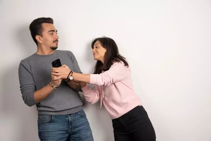 Cegah perselingkuhan di rumah tangga freepik.com