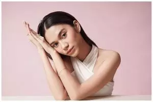 [KUIS] Suka hair styling? Jawab soal ini buat tahu gaya rambut Azizah Salsha mana yang kamu banget?