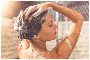[KUIS] Bolehkah keramas setiap hari? Ketahui 5 langkah ini supaya rambut tidak rusak akibat shampo