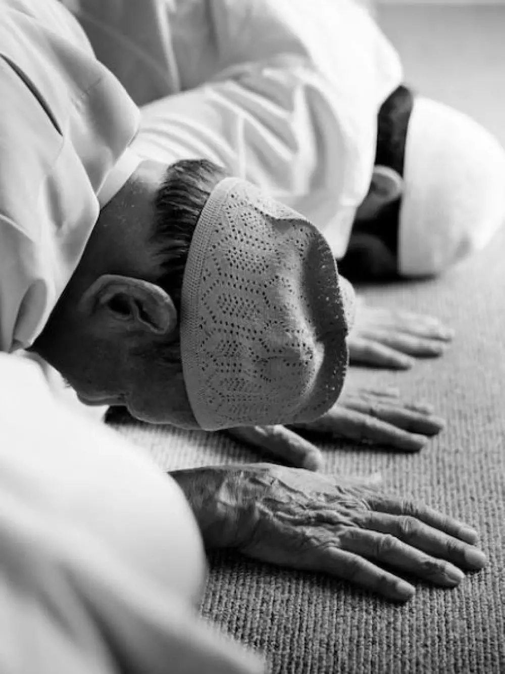 Tata cara sholat Maghrib Berbagai sumber Tata cara sholat Maghrib Berbagai sumber