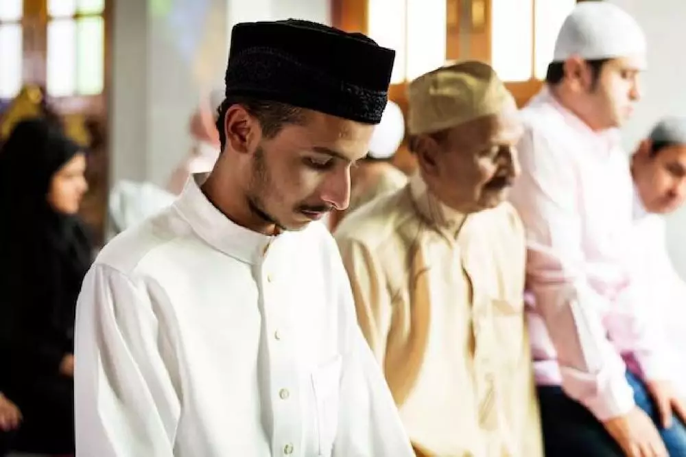 Tata cara sholat Maghrib Berbagai sumber Tata cara sholat Maghrib Berbagai sumber