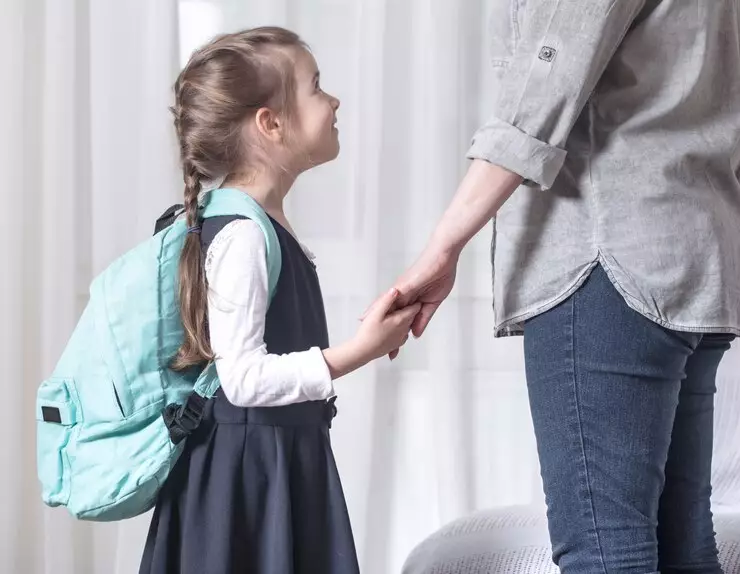 Cara mengatasi bullying di sekolah freepik.com Cara mengatasi bullying di sekolah freepik.com