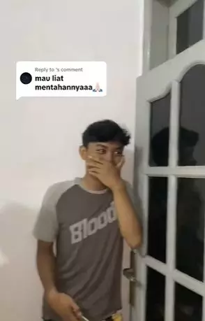 Cerita nyesek cowok nembak temen KKN TikTok/@nadizaa.p  Cerita nyesek cowok nembak temen KKN TikTok/@nadizaa.p