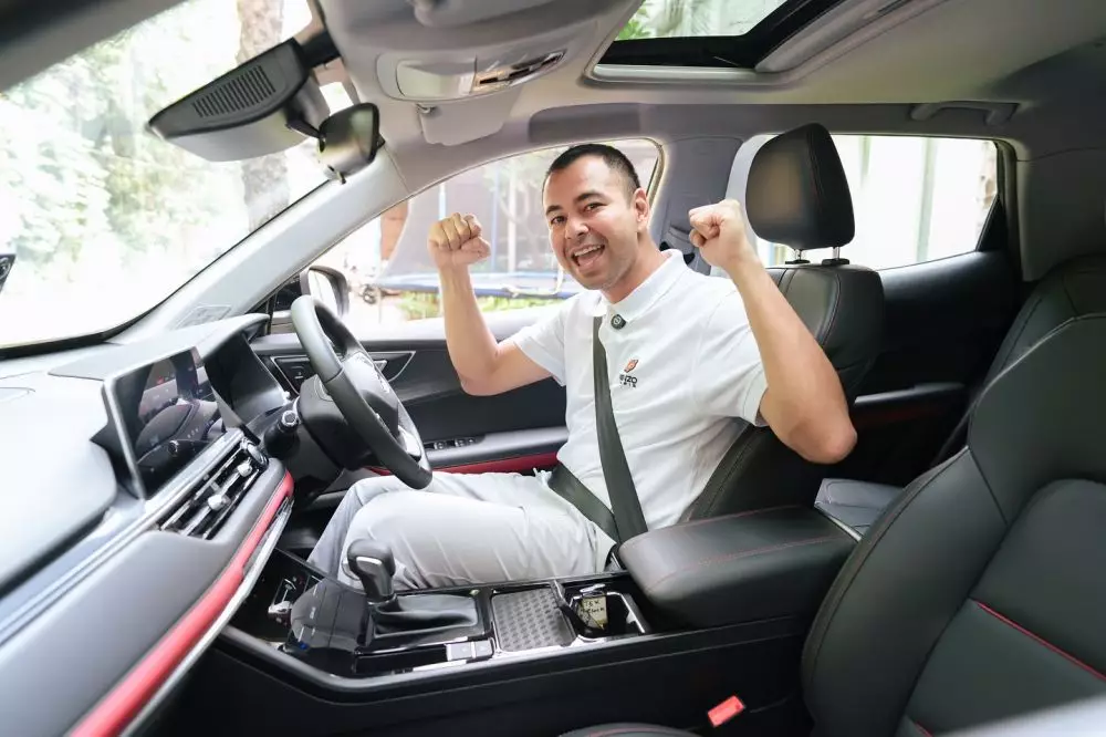 klarifikasi Raffi Ahmad nggak ikut demo © Instagram