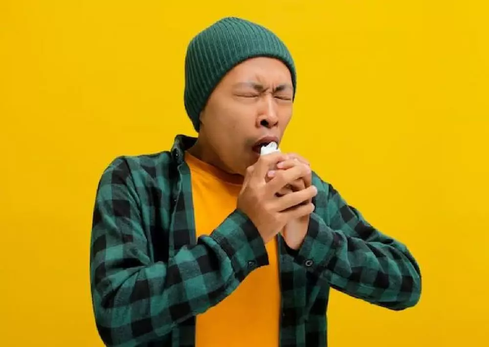 orang yang rentan tertular batuk rejan freepik.com