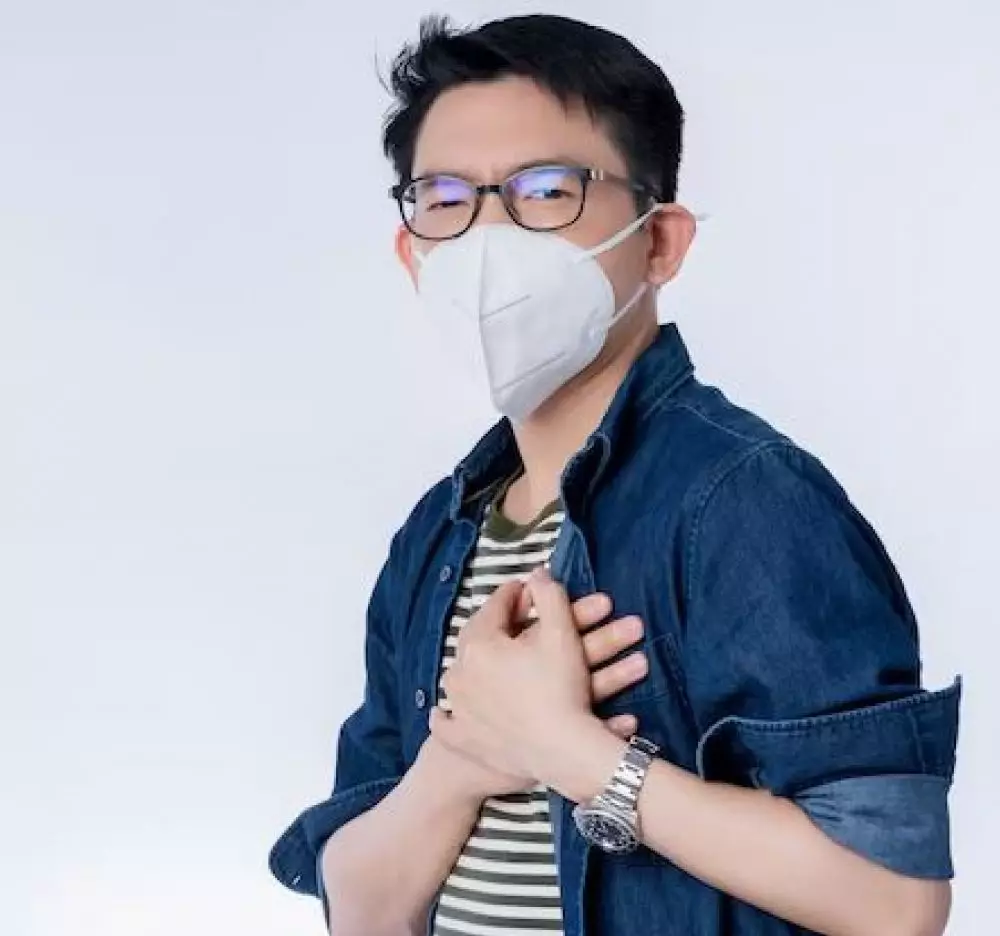 orang yang rentan tertular batuk rejan freepik.com