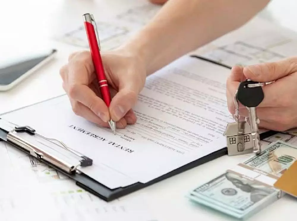 Contoh surat gadai motor freepik.com