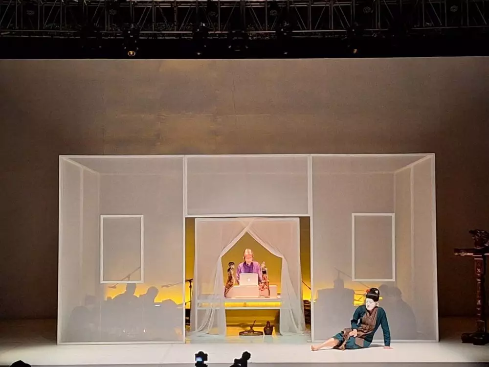 Empat Puluh Malam dan Satunya Hujan serat centhini artjog © 2024 brilio.net