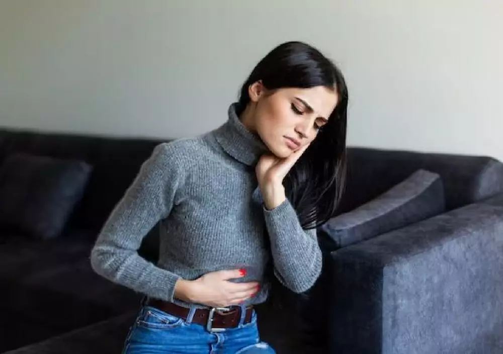 cara menyembuhkan sariawan freepik.com