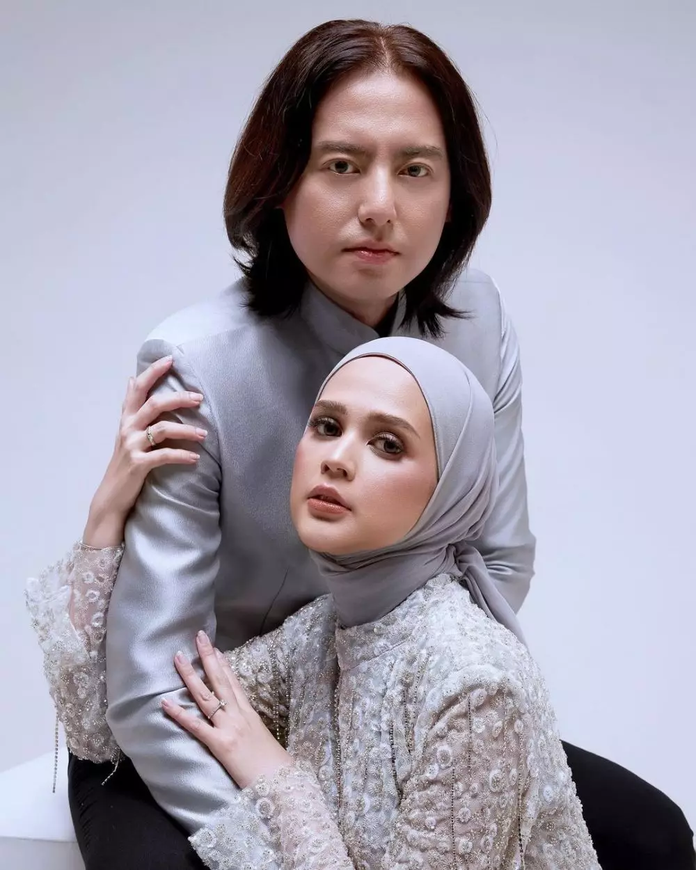 roger danuarta dan cut meyriska pernah putus © 2024 Instagram