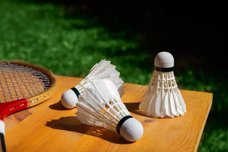 Sejarah bulu tangkis dunia freepik.com
