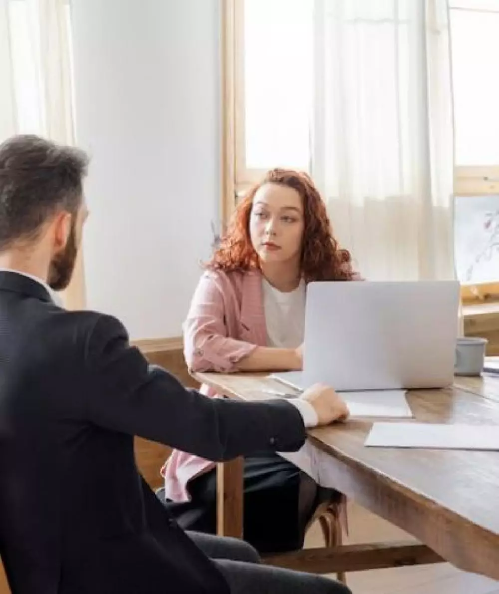 Contoh kalimat wawancara freepik.com