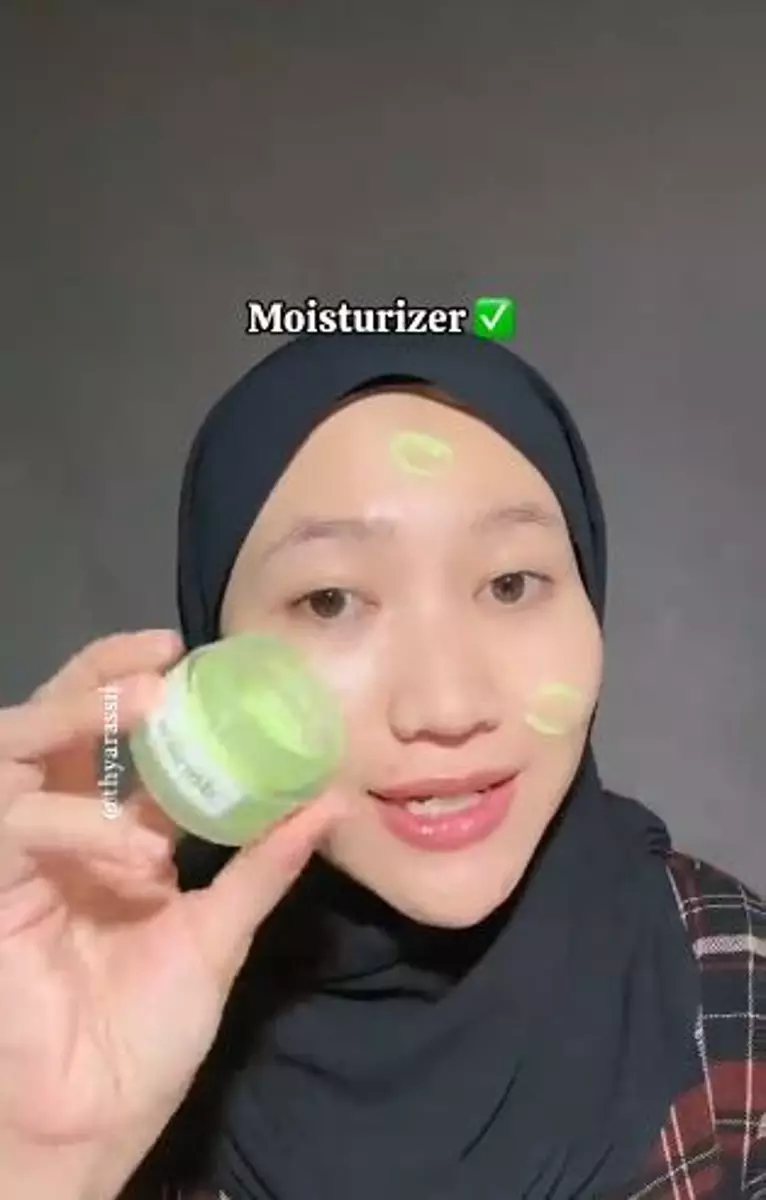 Urutan skincare malam pakai peeling serum yang tepat agar kulit glowing TikTok Urutan skincare malam pakai peeling serum yang tepat agar kulit glowing TikTok