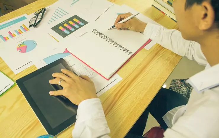 Cara belajar bahasa Inggris freepik.com