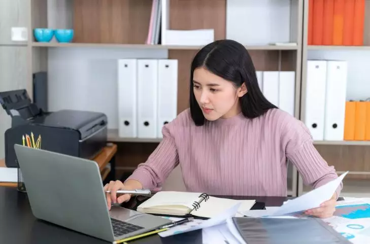  5 Contoh surat keterangan kerja © 2024 brilio.net