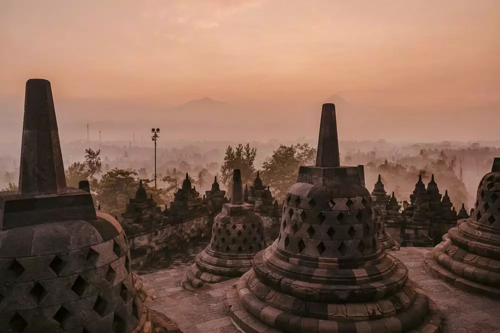 Sejarah Candi Borobudur © 2024 brilio.net Sejarah Candi Borobudur © 2024 brilio.net
