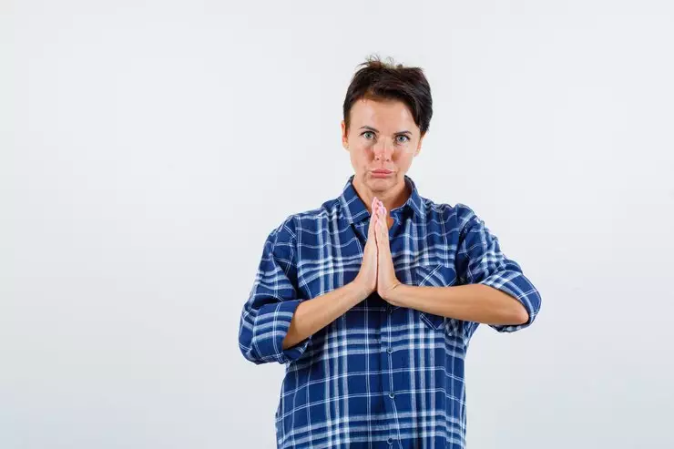 Contoh kalimat permintaan maaf freepik.com