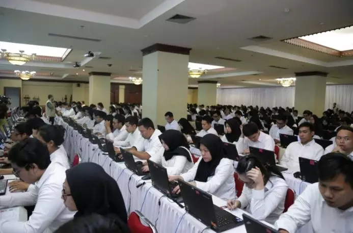 10 keuntungan jadi PNS © 2024 brilio.net