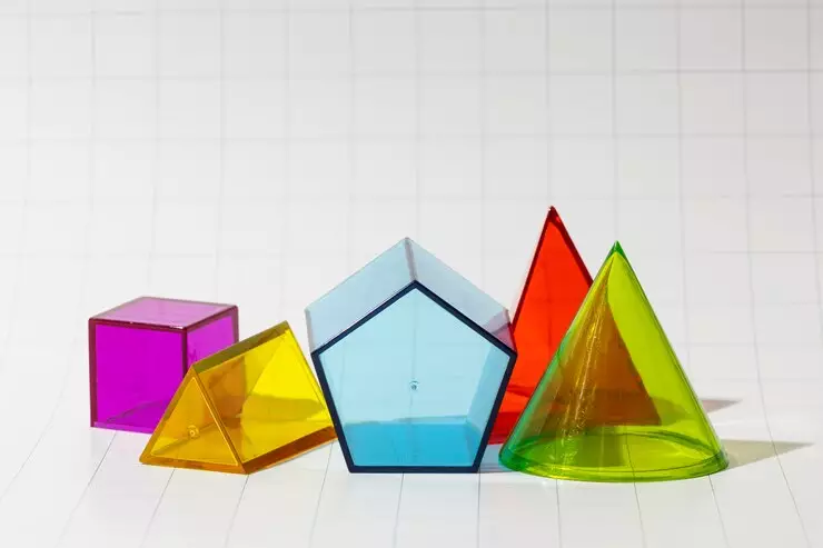 Contoh soal deret geometri freepik.com  Contoh soal deret geometri freepik.com