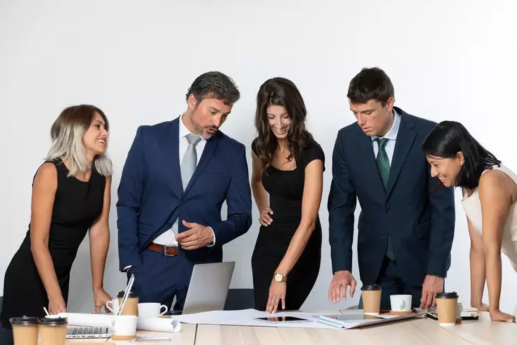 Contoh soal penalaran umum freepik.com