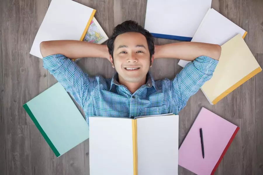 Mitos & fakta ilmiah seputar sistem kebut semalam © 2024 freepik.com