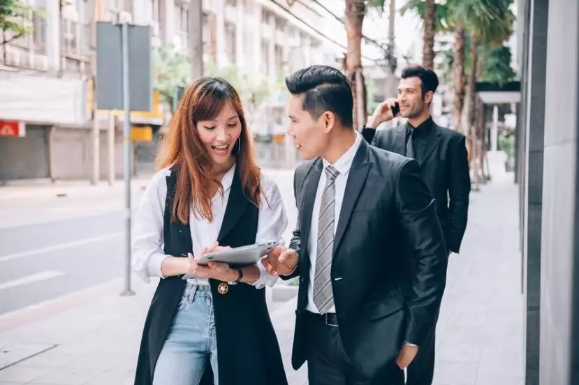 60 Kalimat Sapaan Formal dan Tidak Formal © 2024 brilio.net