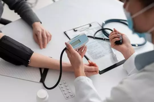 perbedaan BPJS PBI dan non PBI © 2024 brilio.net