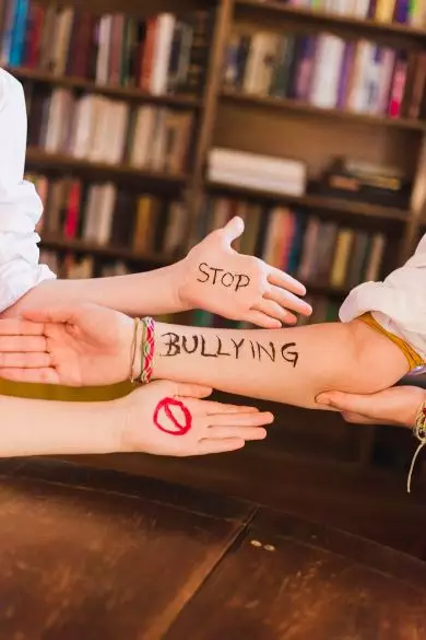 10 cara agar terhindar dari bullying © 2024 brilio.net