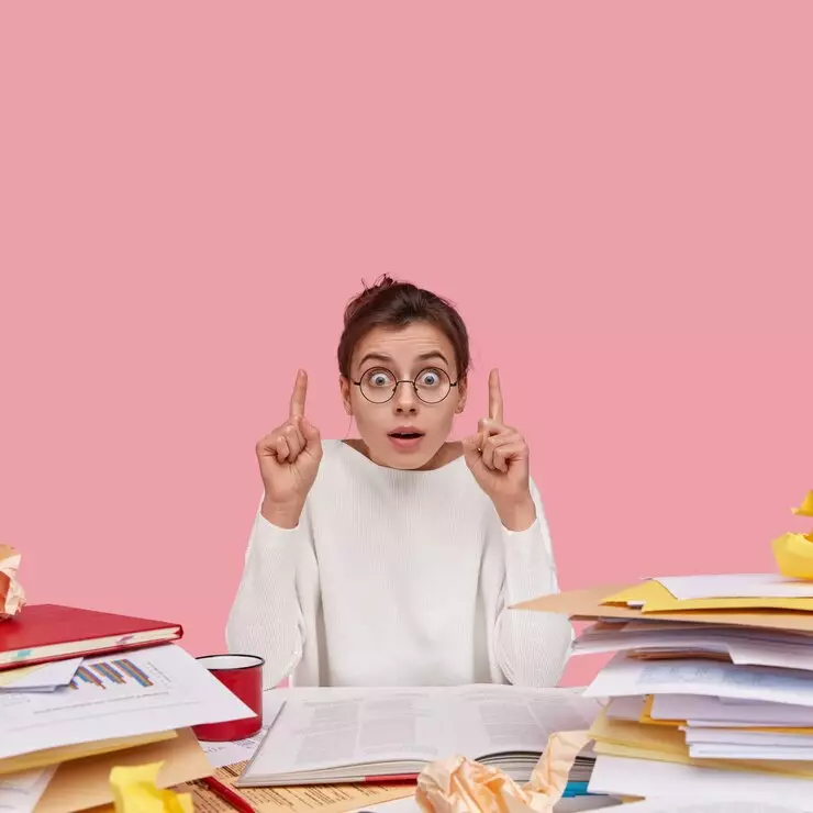 Contoh kalimat simple past tense verbal © 2024 freepik.com Contoh kalimat simple past tense verbal © 2024 freepik.com