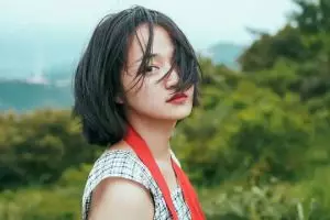 Enggan terlihat lemah, 6 zodiak ini suka menyimpan masalah sendirian