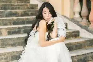 7 Tafsir mimpi diajak menikah, gambarkan harapan dan konflik batin