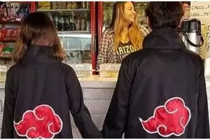 [KUIS] Gaya pacaranmu dengan pasangan ini bantu temukan baju couple apa yang cocok buat kamu