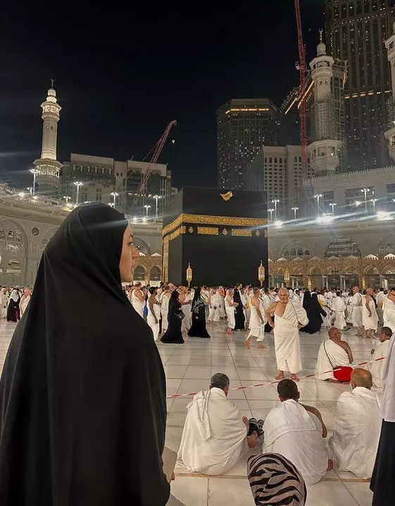 Paula ungkap penyebab umrah tanpa Baim Wong Instagram Paula ungkap penyebab umrah tanpa Baim Wong Instagram