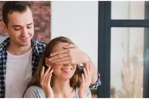 [KUIS] Tipe kejutan seperti apa yang paling menyenangkan untuk pasangan? Temukan lewat pertanyaan ini