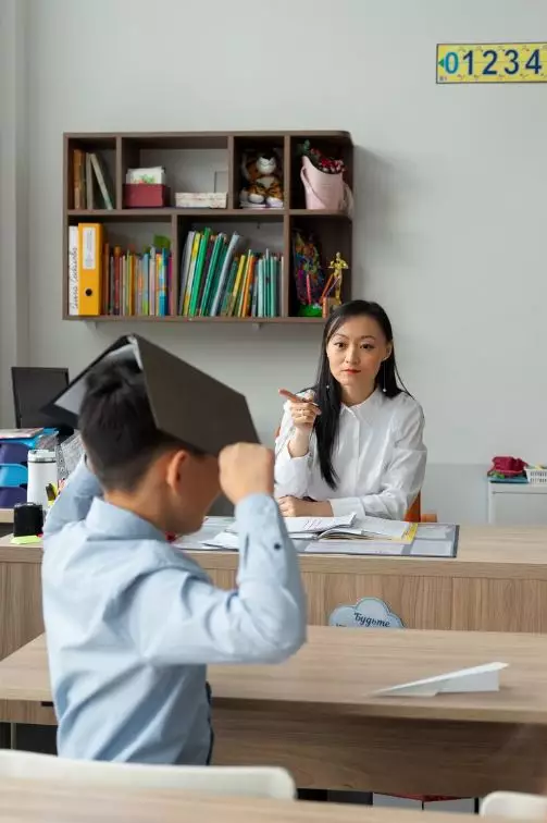 50 Contoh kalimat pasif dalam bahasa Indonesia © 2024 brilio.net 50 Contoh kalimat pasif dalam bahasa Indonesia © 2024 brilio.net