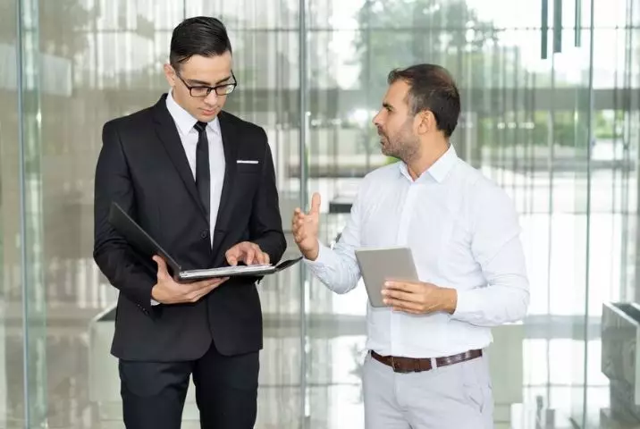 Contoh surat peringatan karyawan   © 2024 brilio.net