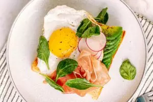 7 Makanan tinggi serat rendah kalori, cocok dikonsumsi saat diet