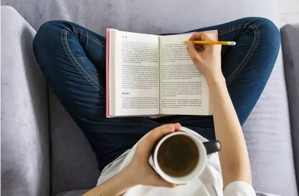 30 Contoh kalimat utama dan gagasan utama © 2024 brilio.net