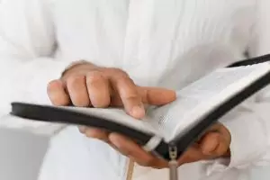 Memahami tujuh prinsip umum hukum Islam yang mendasar 