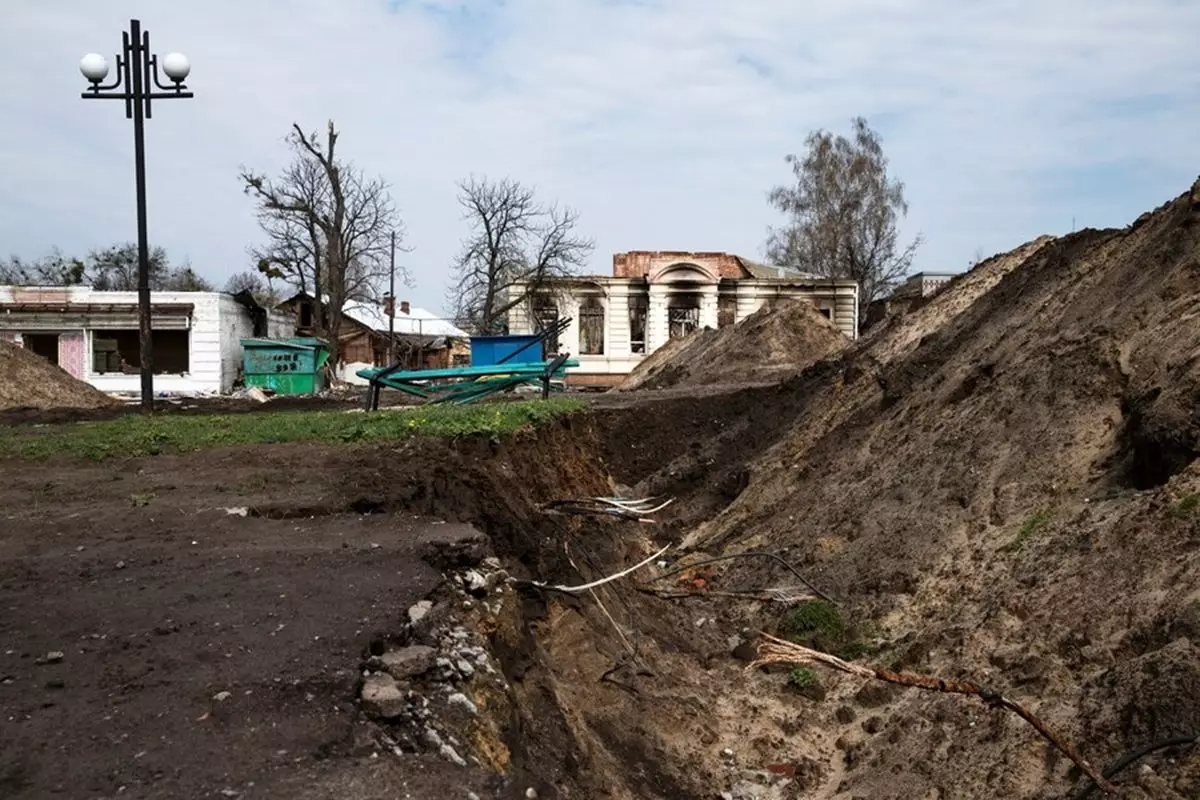 Jelaskan mengenai macam-macam gempa berdasarkan penyebabnya lengkap dengan contoh