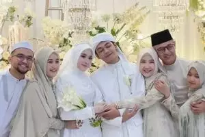 Pernikahan putrinya dengan Gus Zizan jadi kontroversi, ibunda Kamila Asy Syifa berikan pembelaan