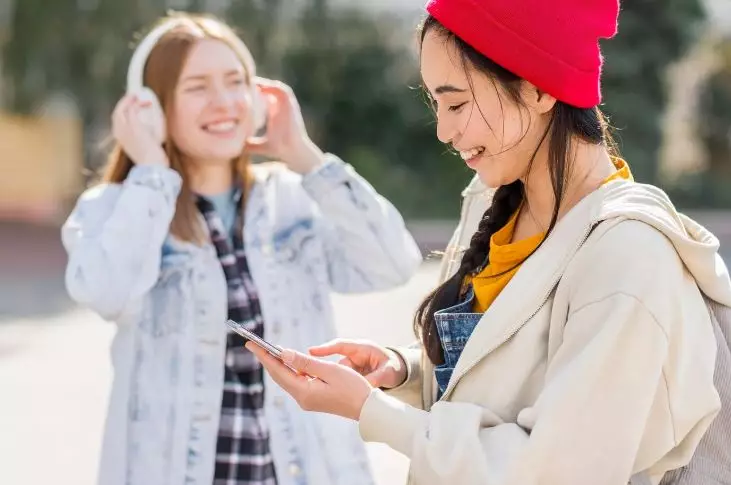 Contoh kalimat imperatif sesuai jenisnya © 2024 brilio.net