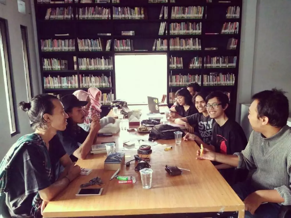 masa depan manusia akan bergantung pada buku dan perpustakaan Berbagai sumber